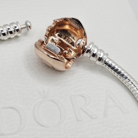 ♥️ Authentic Pandora ROSE HEART CLASP BRACELET - Picture 6 of 7